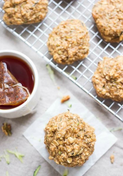 zucchini-bread-quinoa-breakfast-cookies-63